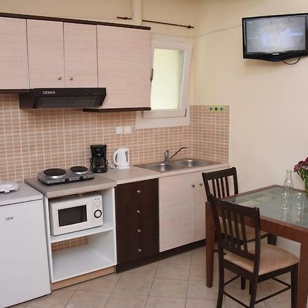 Little Yard Studios & Apartments #5 Budget Studio Naxos City 외부 사진