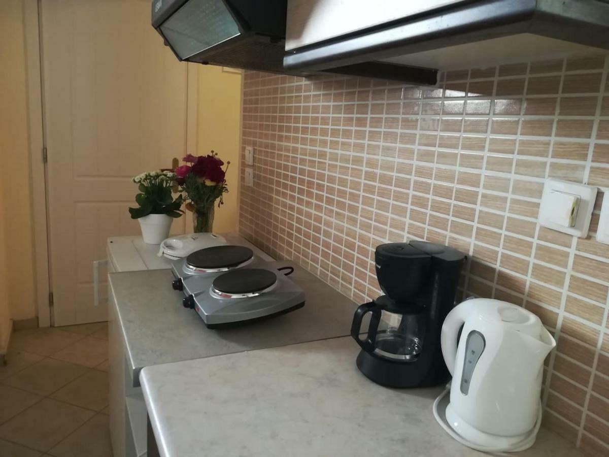 Little Yard Studios & Apartments #5 Budget Studio Naxos City 외부 사진