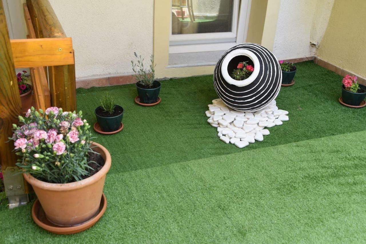 Little Yard Studios & Apartments #5 Budget Studio Naxos City 외부 사진